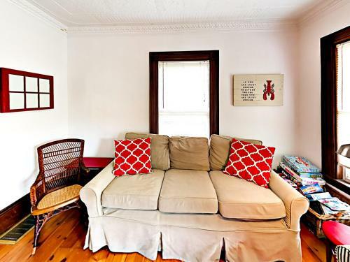 1800s South Bristol Farmhouse Home