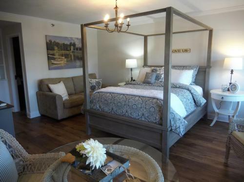 Hotel Harbor House Inn