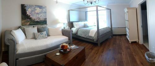 Hotel Harbor House Inn
