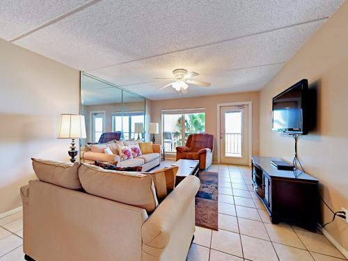 Apartamento 4400 Gulf Blvd Condo Unit 308
