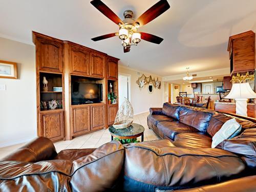 Apartamento 4400 Gulf Blvd Condo Unit 106