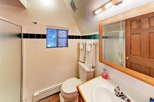 35 St Moritz Terrace Cabin