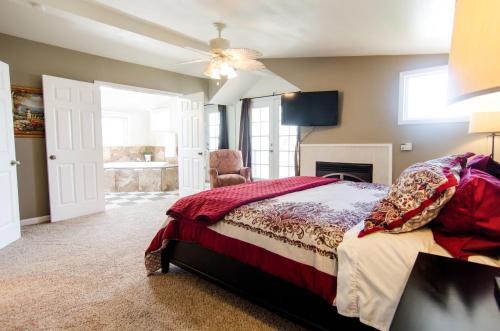 Goodwin Lake Home