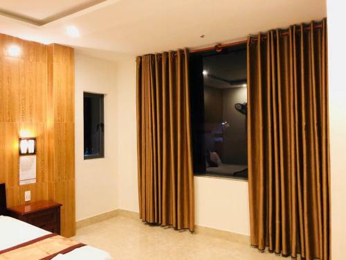 Sky Hotel