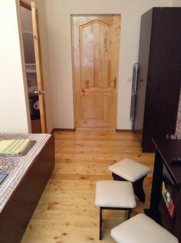 Hostal Guest House Shtil