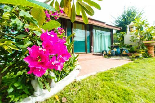 Hotel Phutawan Resort