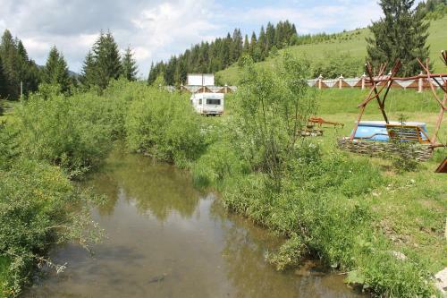 Hostal Zustrizh U Leva