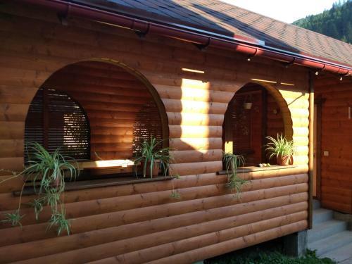 Lodge Private Sadyba Guslashky