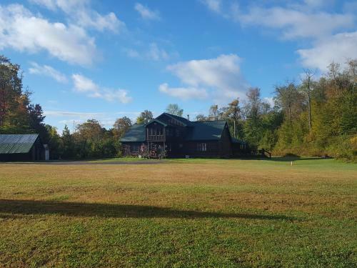 Motel Tug Hill Resort