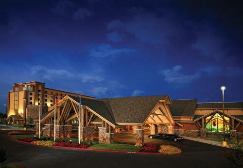 Hotel Cherokee Casino West Siloam Springs Resort