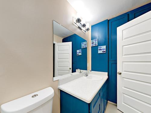 121 E Lantana Street Townhouse Unit B