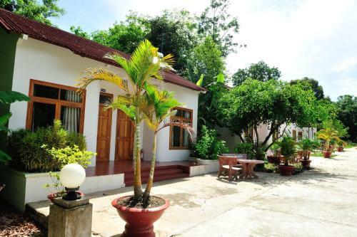 Hotel Tang Thanh Phat Resort