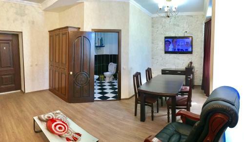 Hostal Zentralny Guest House