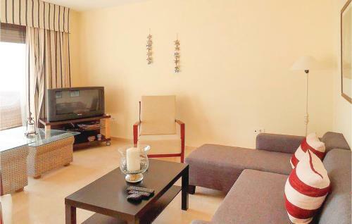 Three-bedroom Apartment In Linea de La Concepcion