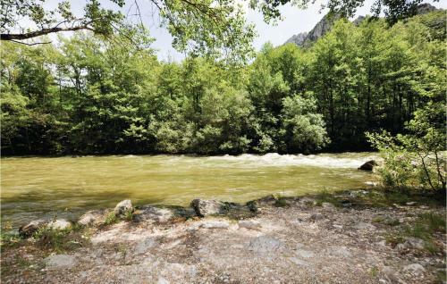 Two-bedroom Holiday Home In Ceret