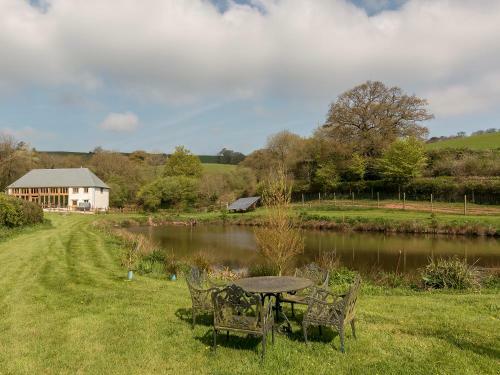 East Dunster Deer Farm Linny