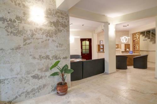 Jupiter 1 Hotel