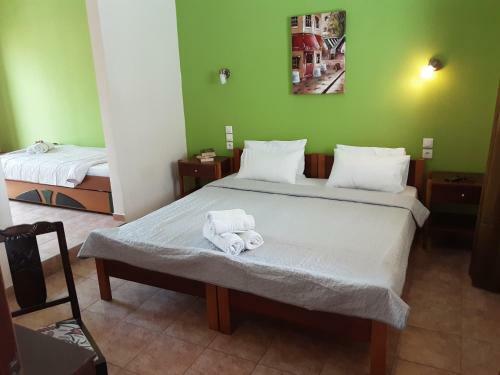 Hostal Poseidon Rooms