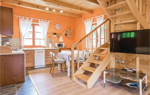 Two-bedroom Holiday Home In Licki Osik