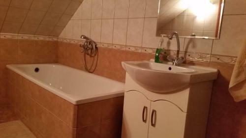 Hostal Niki Vend�gh�z