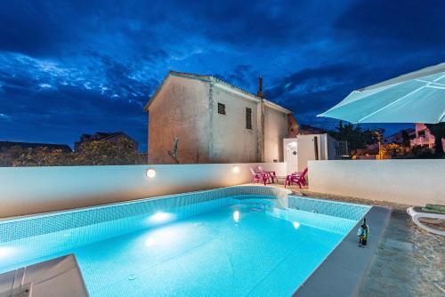 Apartamento Star 5 Modern & Centrally Ap For 4