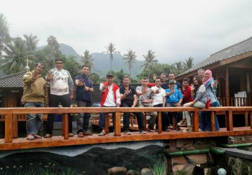 Saung Gumati Garut