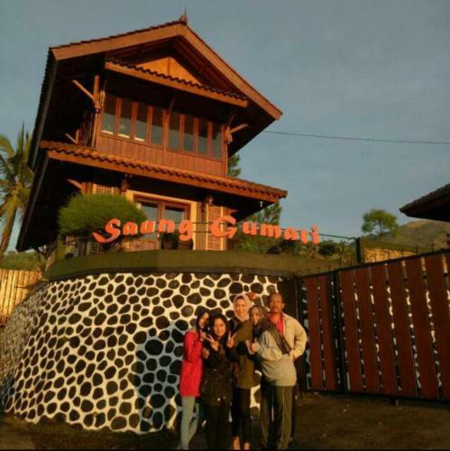 Saung Gumati Garut