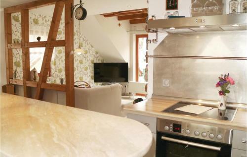 Two-bedroom Apartment In Schlotheim