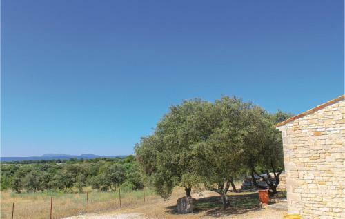 Five-bedroom Holiday Home In Le Garn