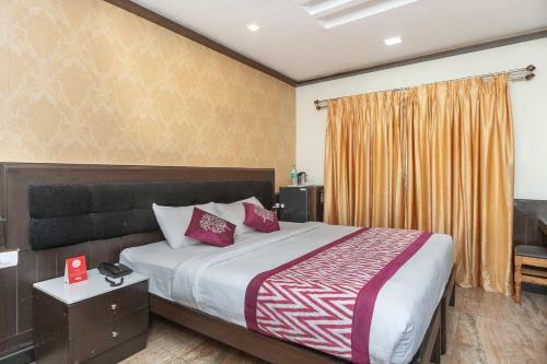 Hotel Sumi Palace