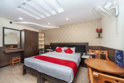 Hotel Sumi Palace