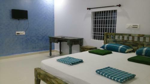 Hotel Kamaxi Beach Resort