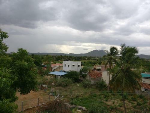 Hotel Selvalakshmi Restaurant And Lodge