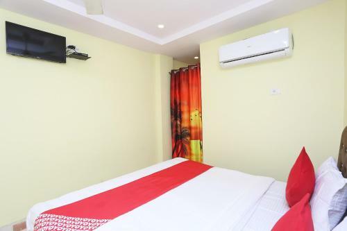 Oyo 36667 Hotel Manoj