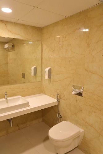 Hotel Celebrity Resort Chennai