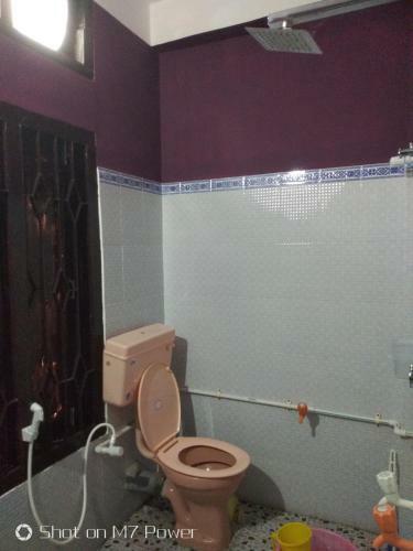 Dekapara Airport Guest House