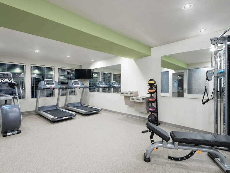 Hotel Woodspring Suites Denton