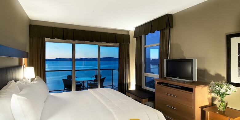 Hotel The Beach Club Resort