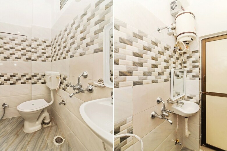 Oyo 40807 Hotel Meena International