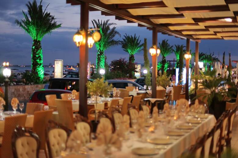 Hotel Palace Marina Dinevi