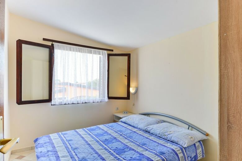 Apartment Milobara
