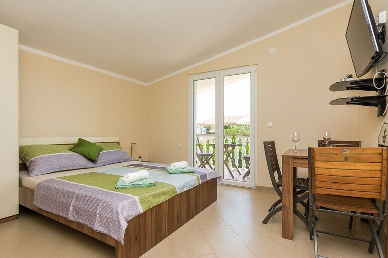 Apartments Bobeta