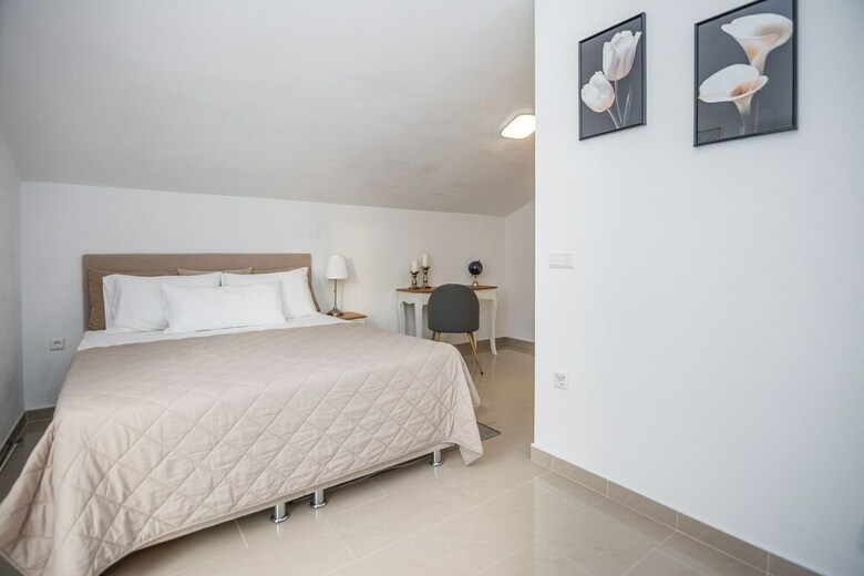 Apartments Kosic