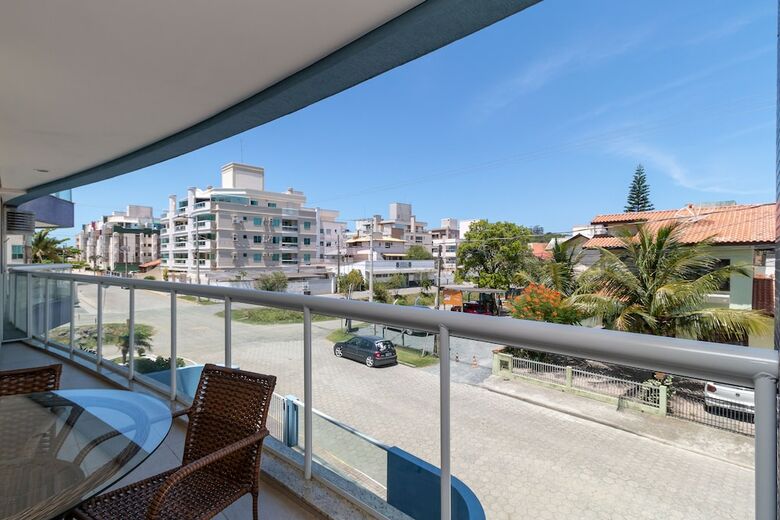 Aluguel Apartamento 2 Quartos Sendo 1 Su�te - 590