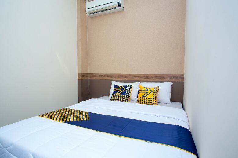 Hostal Capital O 2205 Hotel 3 Intan