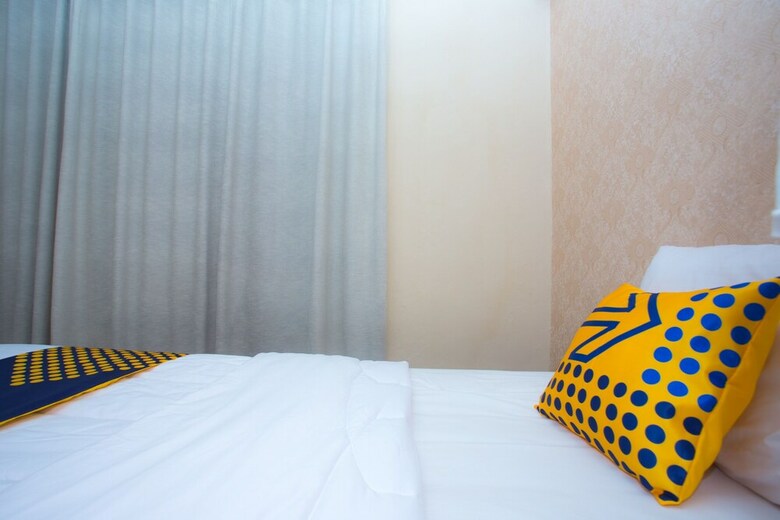 Hostal Capital O 2205 Hotel 3 Intan