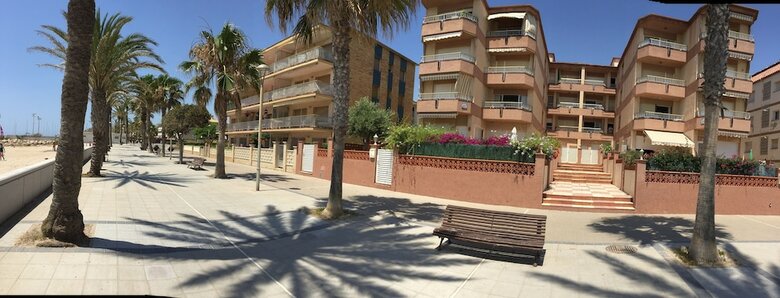 Vilanova Prat Apartment