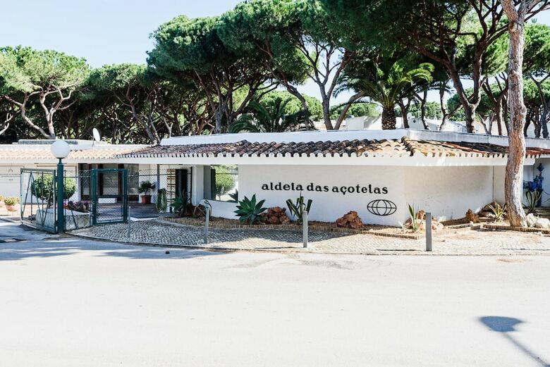 Aldeia Das A�oteias Apartment