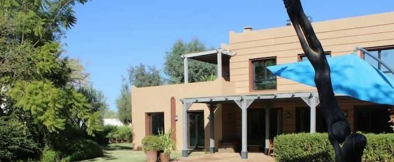 Hotel Heliconia Park