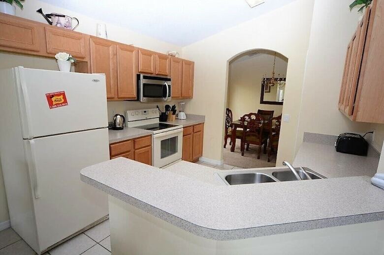 137 Nice 5-bed Pool Home Gated 2-king Masters!